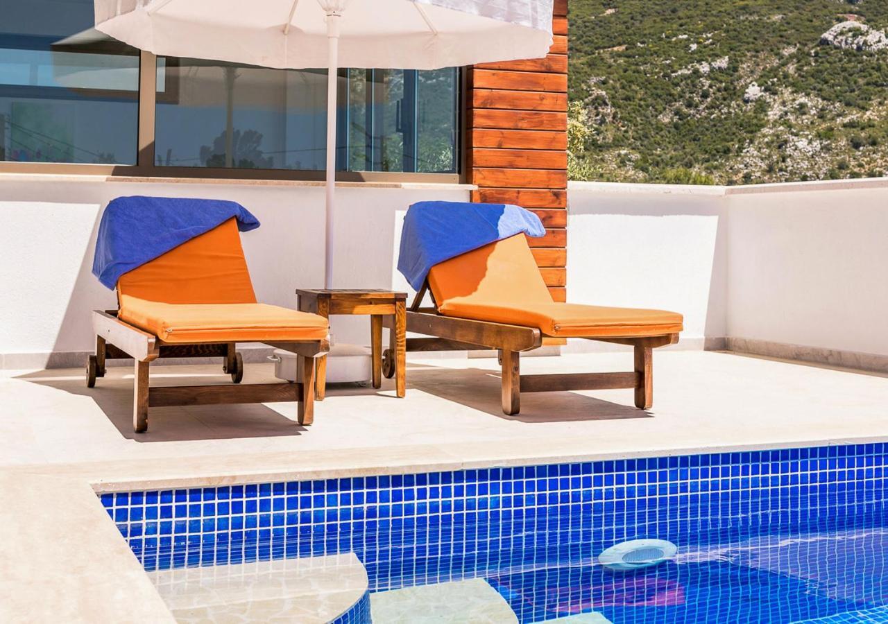 Villa 1 Sleeps 2 Honeymoon Isolated Infinity-Villa Orkide Uzumlu  ภายนอก รูปภาพ