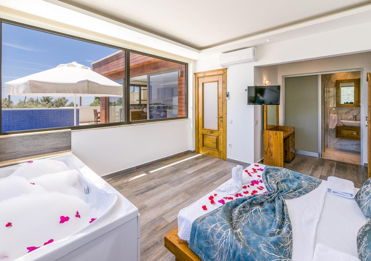 Villa 1 Sleeps 2 Honeymoon Isolated Infinity-Villa Orkide Uzumlu  ภายนอก รูปภาพ