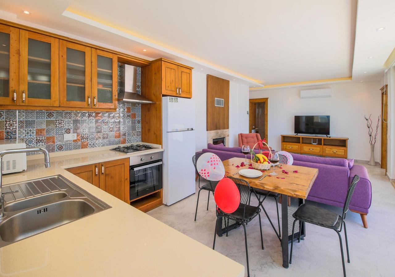 Villa 1 Sleeps 2 Honeymoon Isolated Infinity-Villa Orkide Uzumlu  ภายนอก รูปภาพ