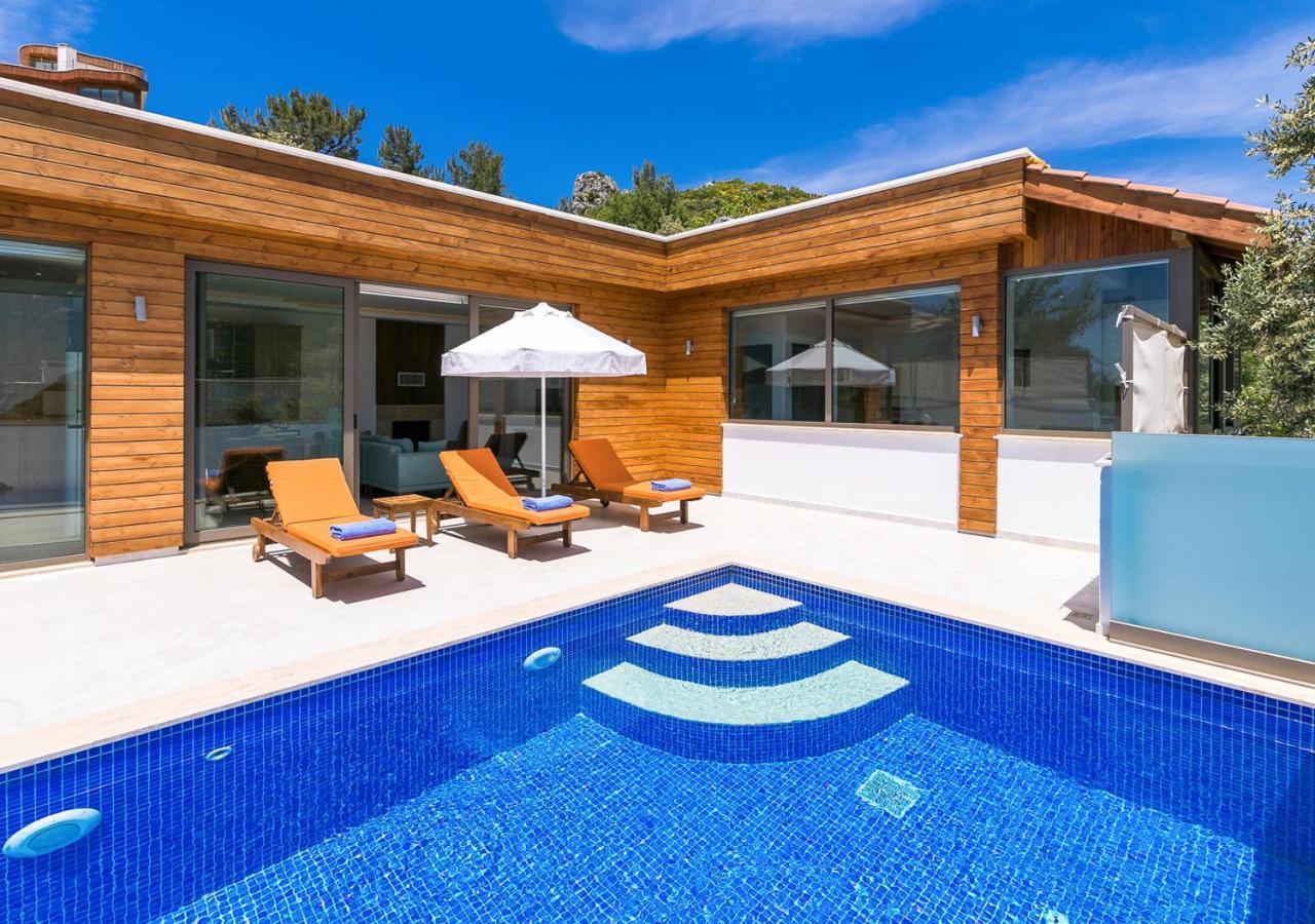 Villa 1 Sleeps 2 Honeymoon Isolated Infinity-Villa Orkide Uzumlu  ภายนอก รูปภาพ